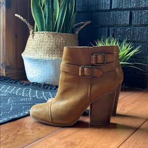Lucky Brand brown suede leather Laureen booties
